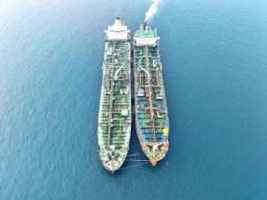 Pelindo Kembali Layani Ship-to-Ship di Nipa, Perkuat Peran Indonesia di Jalur Pelayaran Internasional
